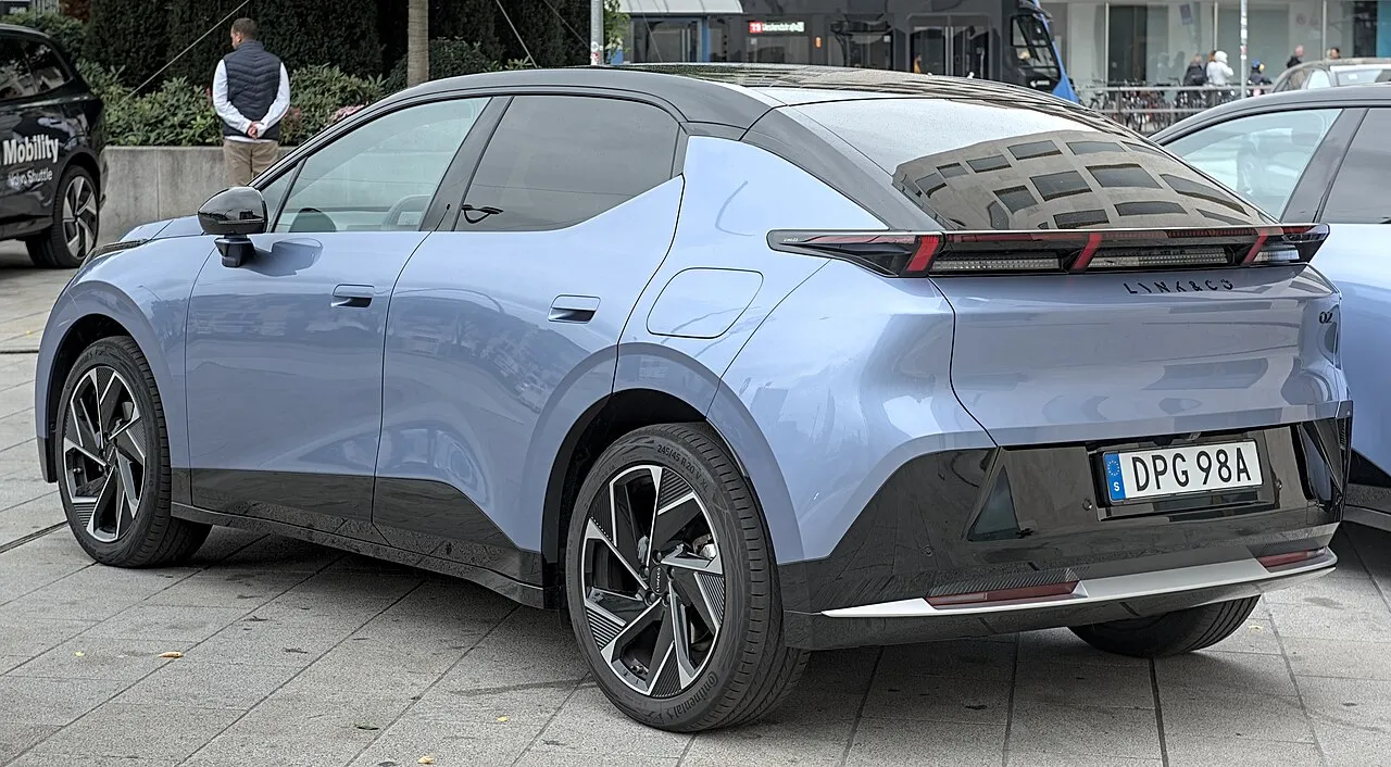Lynk & Co 02, imagen 1 de 1